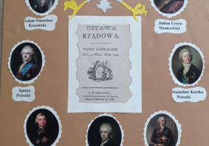 plakat autorstwa Aleksandry Czajkowskiej kl. VIIB (1) - na plakacie napis Konstytucja 3 maja 1791-2021, widoczne portrety twórców Konstytucja 3 maja, a także wizerunke orła białego oraz grafika ustawy rządowej