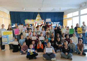 Przedstawiciele klas prezentują swoje pomysły.