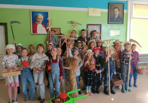 Uczniowie klas trzecich.