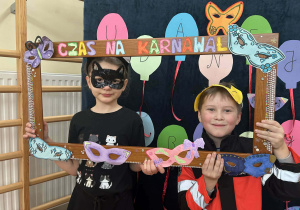 Uczniowie podczas zabawy